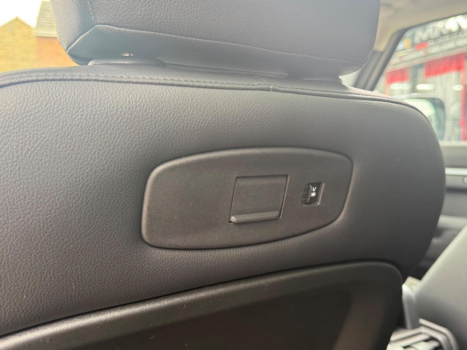 Used Land Rover Defender 2020 for sale - 76670854: Photo 37