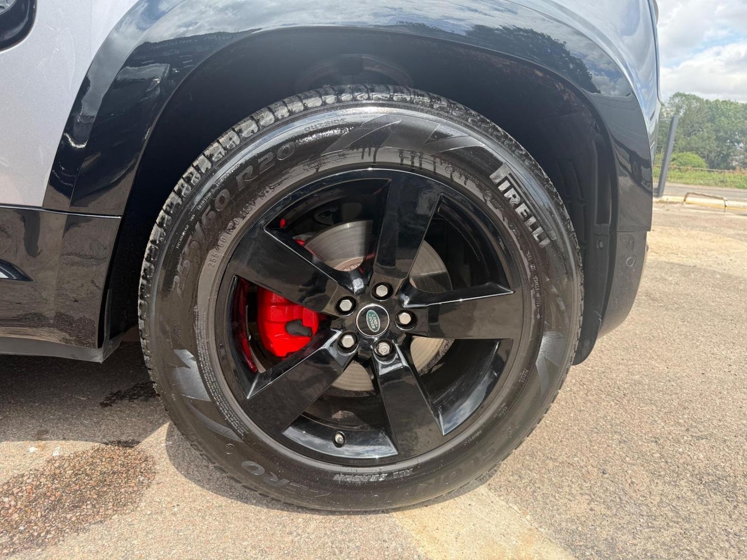 Used Land Rover Defender 2020 for sale - 76670854: Photo 40