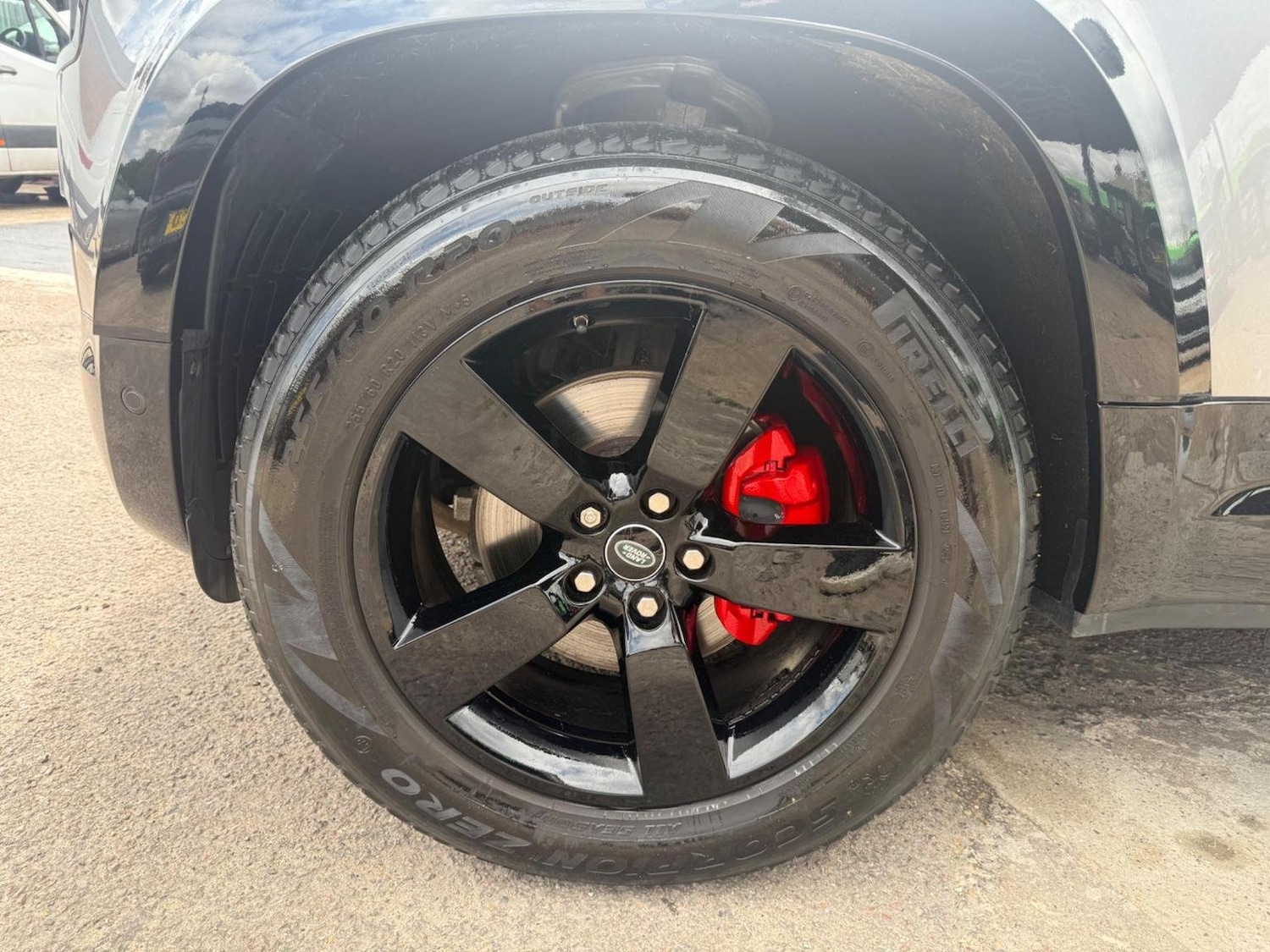 Used Land Rover Defender 2020 for sale - 76670854: Photo 42