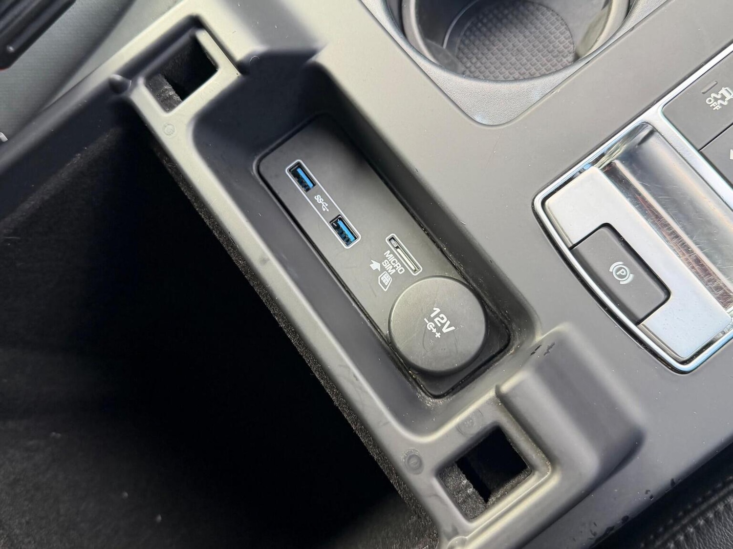 Used Land Rover Discovery 2018 for sale - 76799267: Photo 28