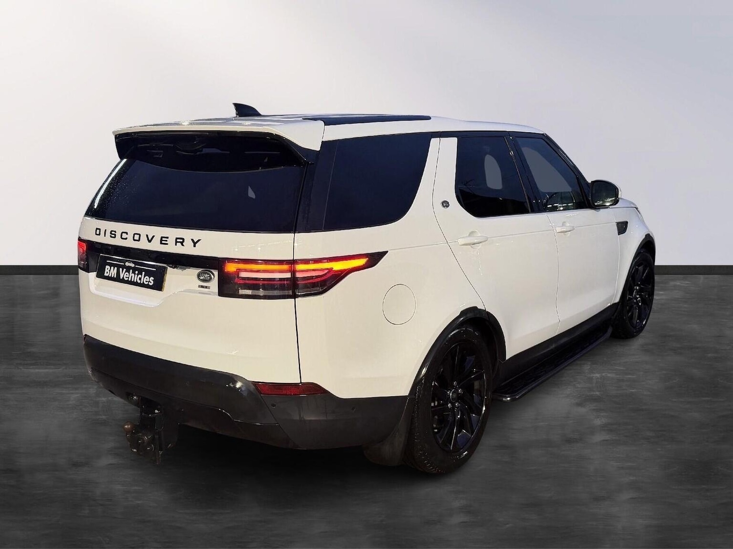 Used Land Rover Discovery 2018 for sale - 76799267: Photo 8