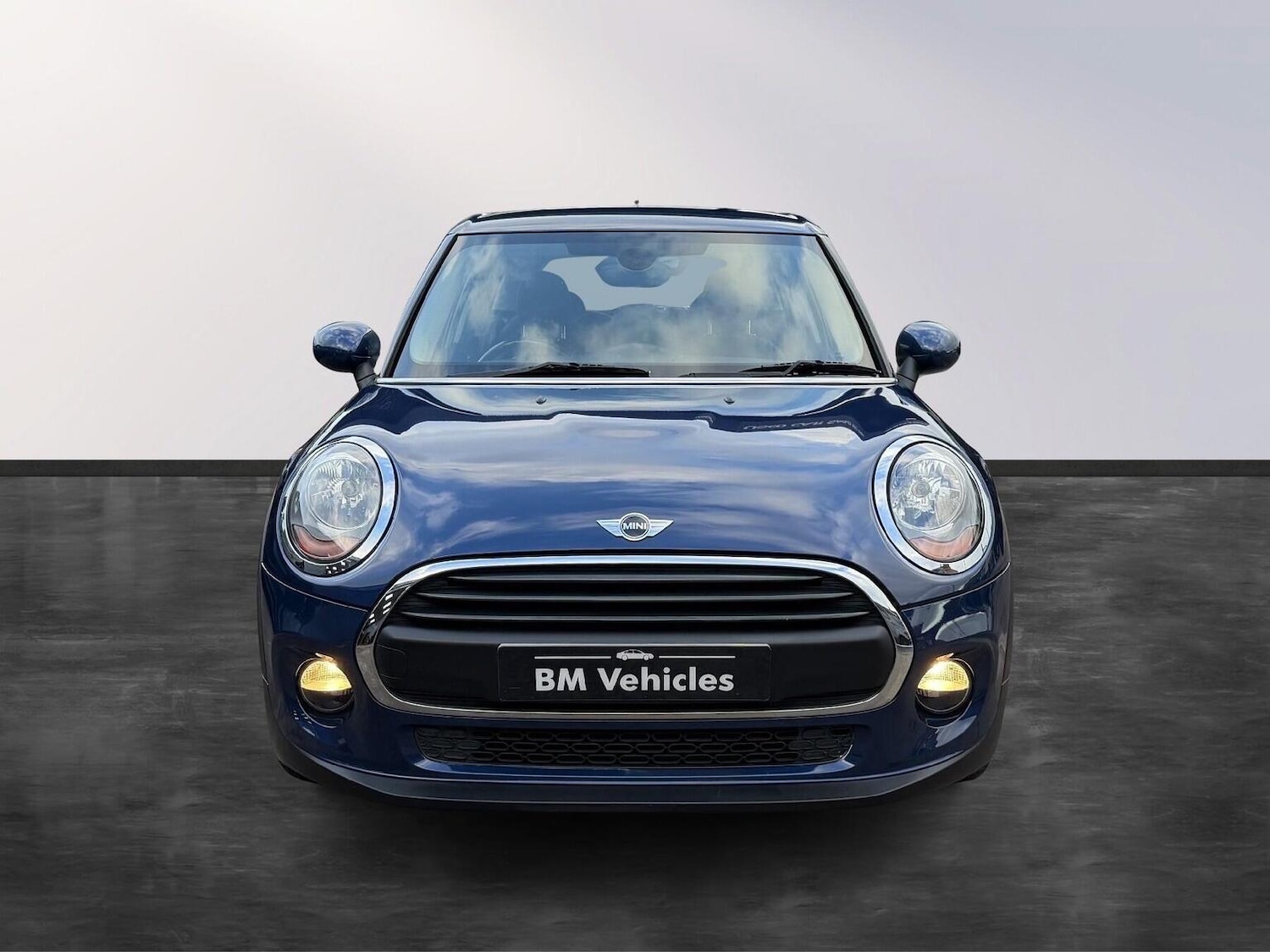 Used MINI Hatch 2017 for sale - 76670849: Photo 2