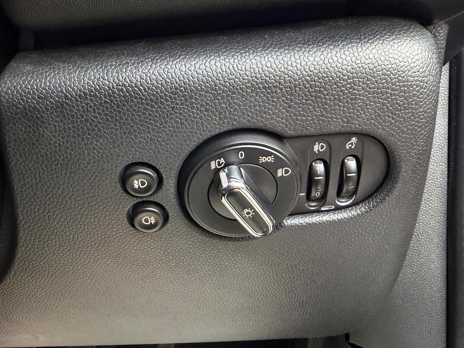 Used MINI Hatch 2017 for sale - 76670849: Photo 26