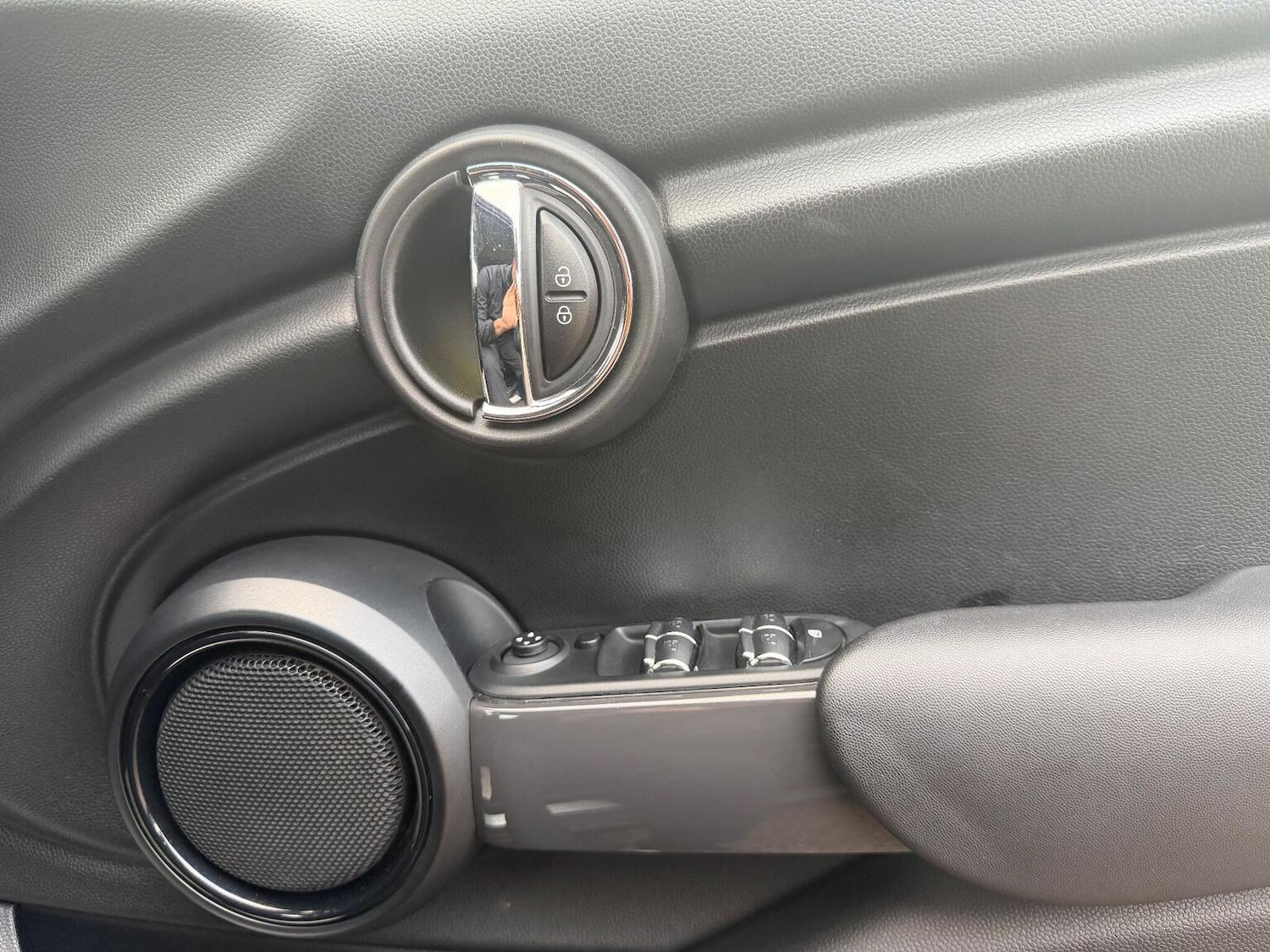 Used MINI Hatch 2017 for sale - 76670849: Photo 27