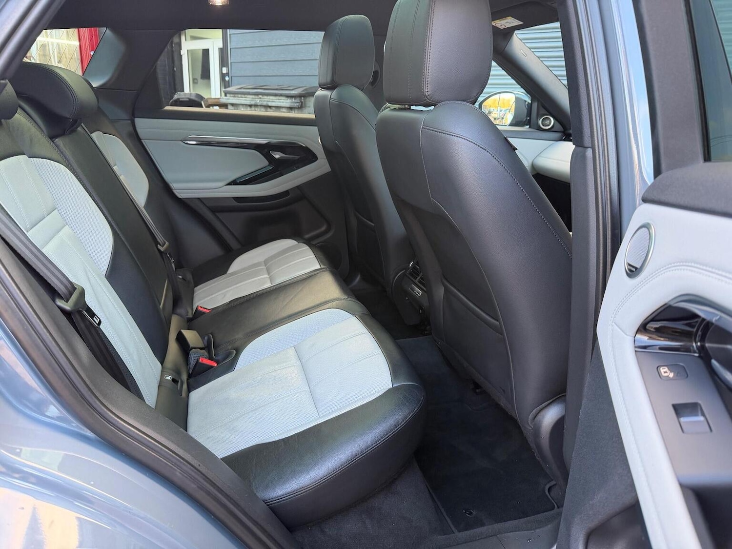 Used Land Rover Range Rover Evoque 2020 for sale - 77008158: Photo 40