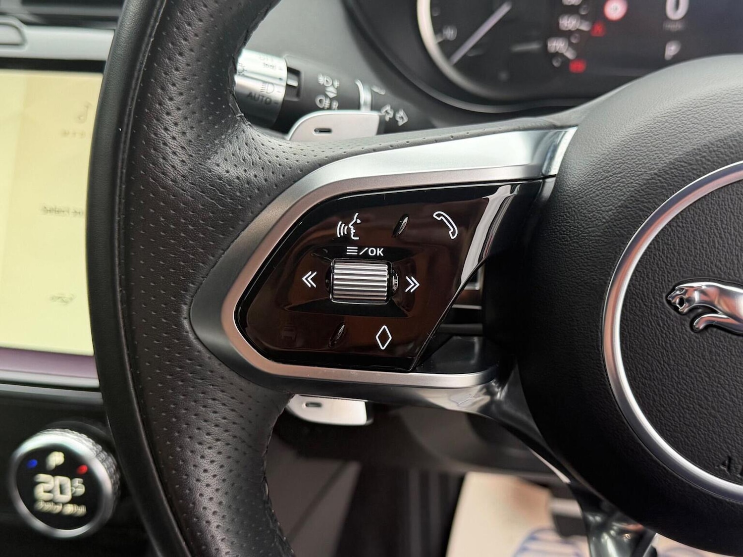 Used Jaguar E-Pace 2021 for sale - 77694224: Photo 17