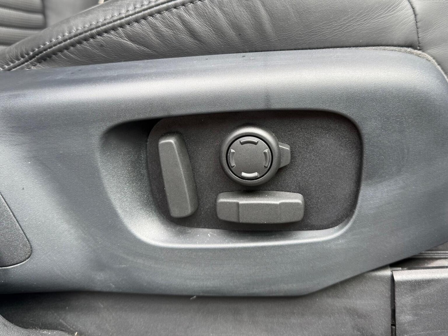 Used Land Rover Discovery 2020 for sale - 77636913: Photo 13