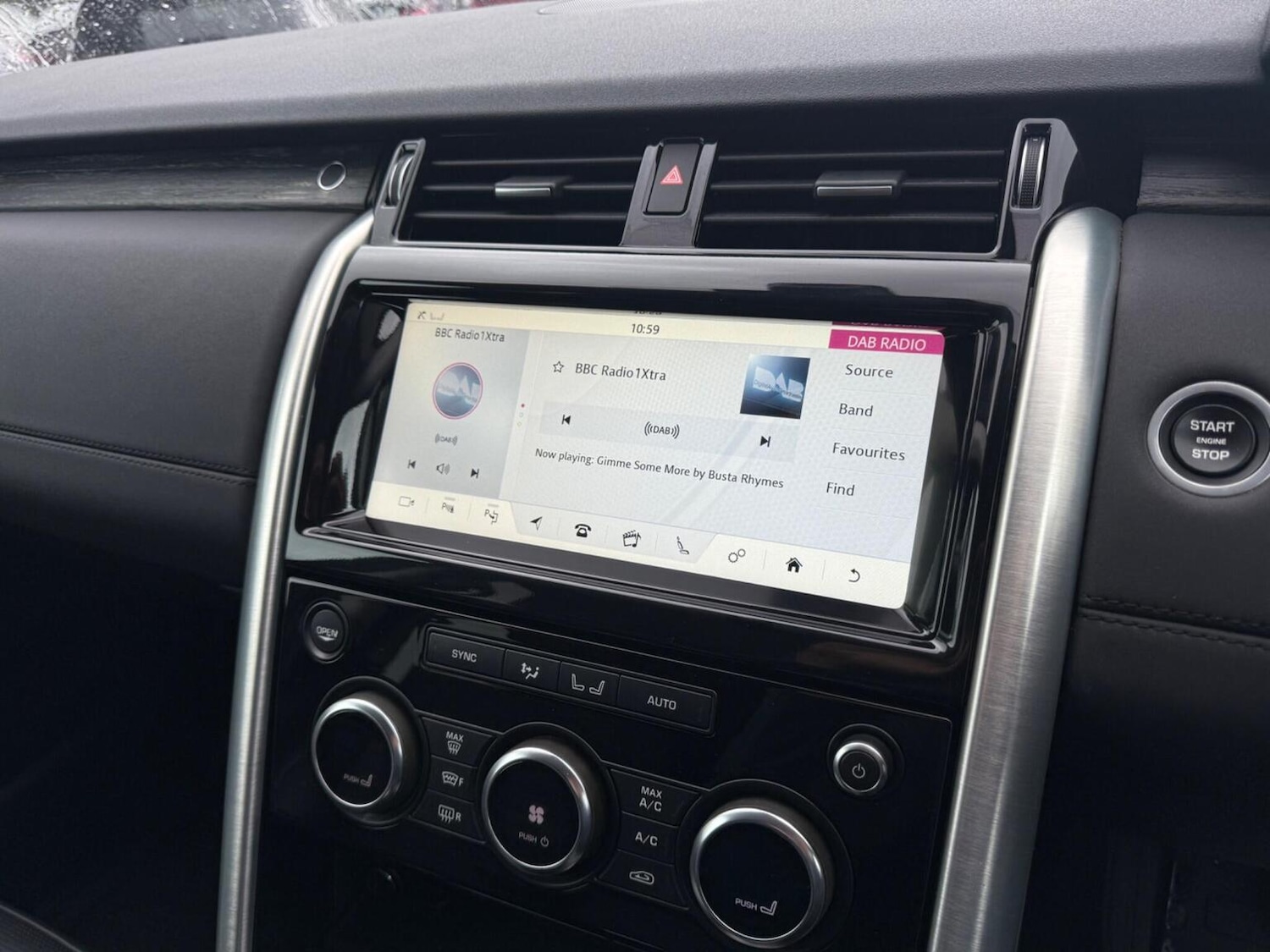 Used Land Rover Discovery 2020 for sale - 77636913: Photo 24