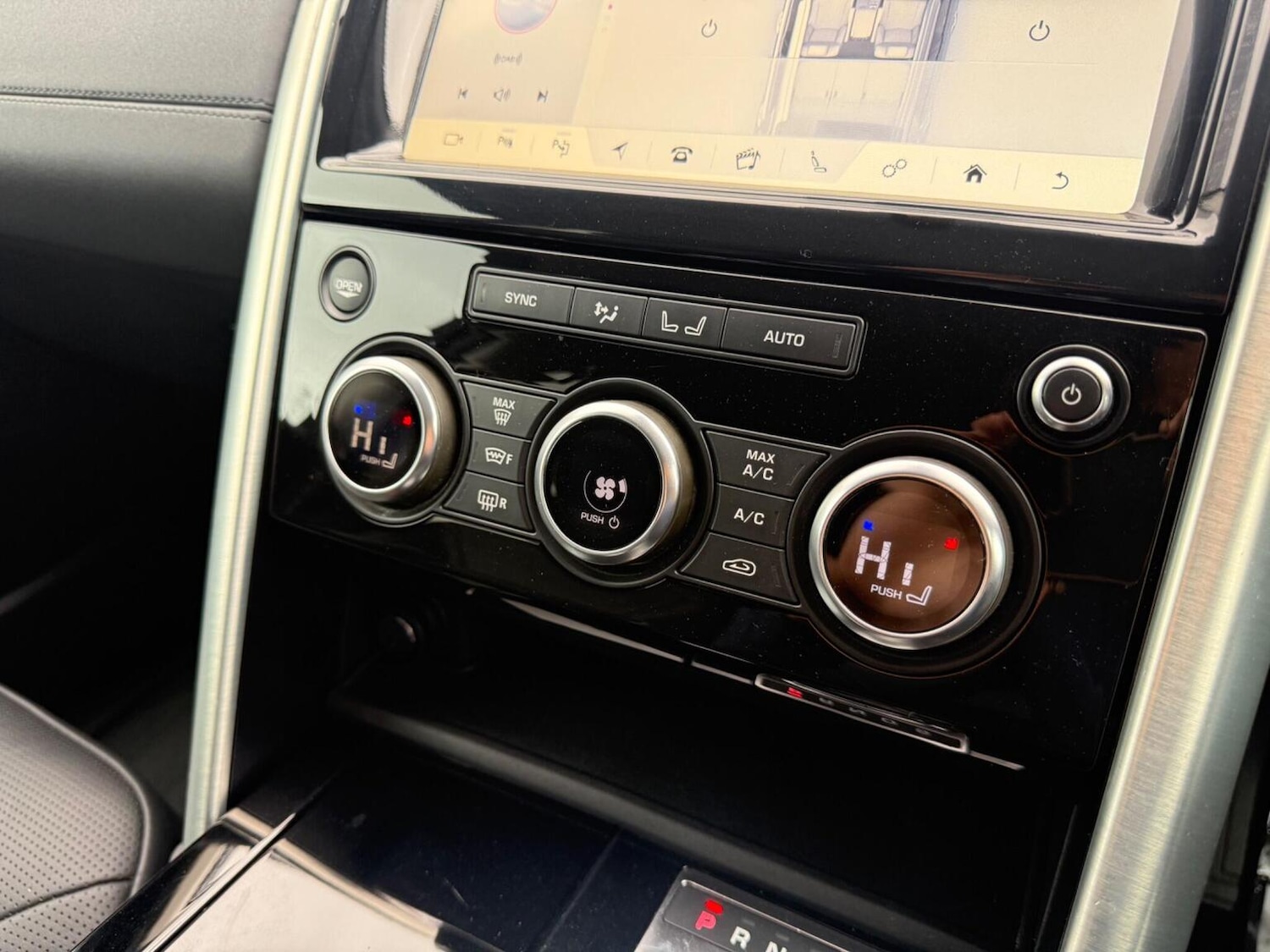 Used Land Rover Discovery 2020 for sale - 77636913: Photo 27