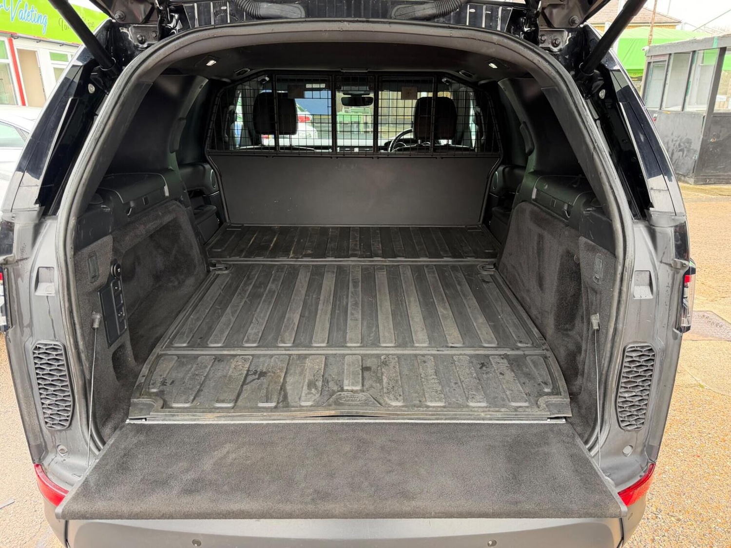 Used Land Rover Discovery 2020 for sale - 77636913: Photo 39