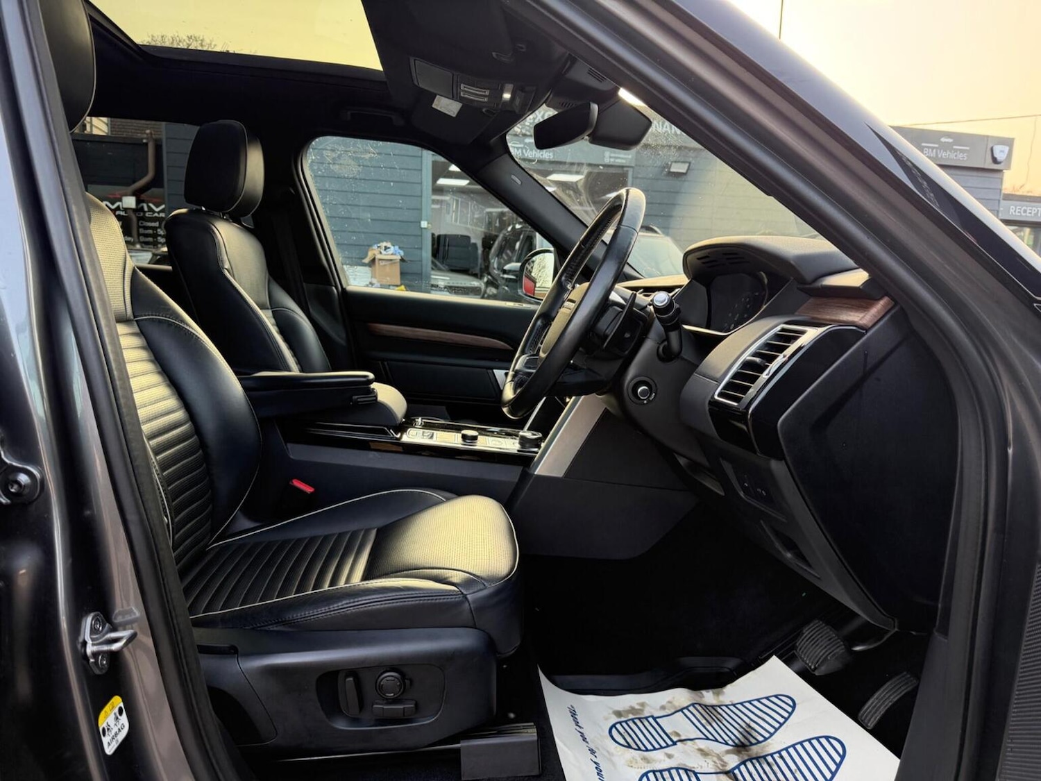 Used Land Rover Discovery 2019 for sale - 77766367: Photo 12