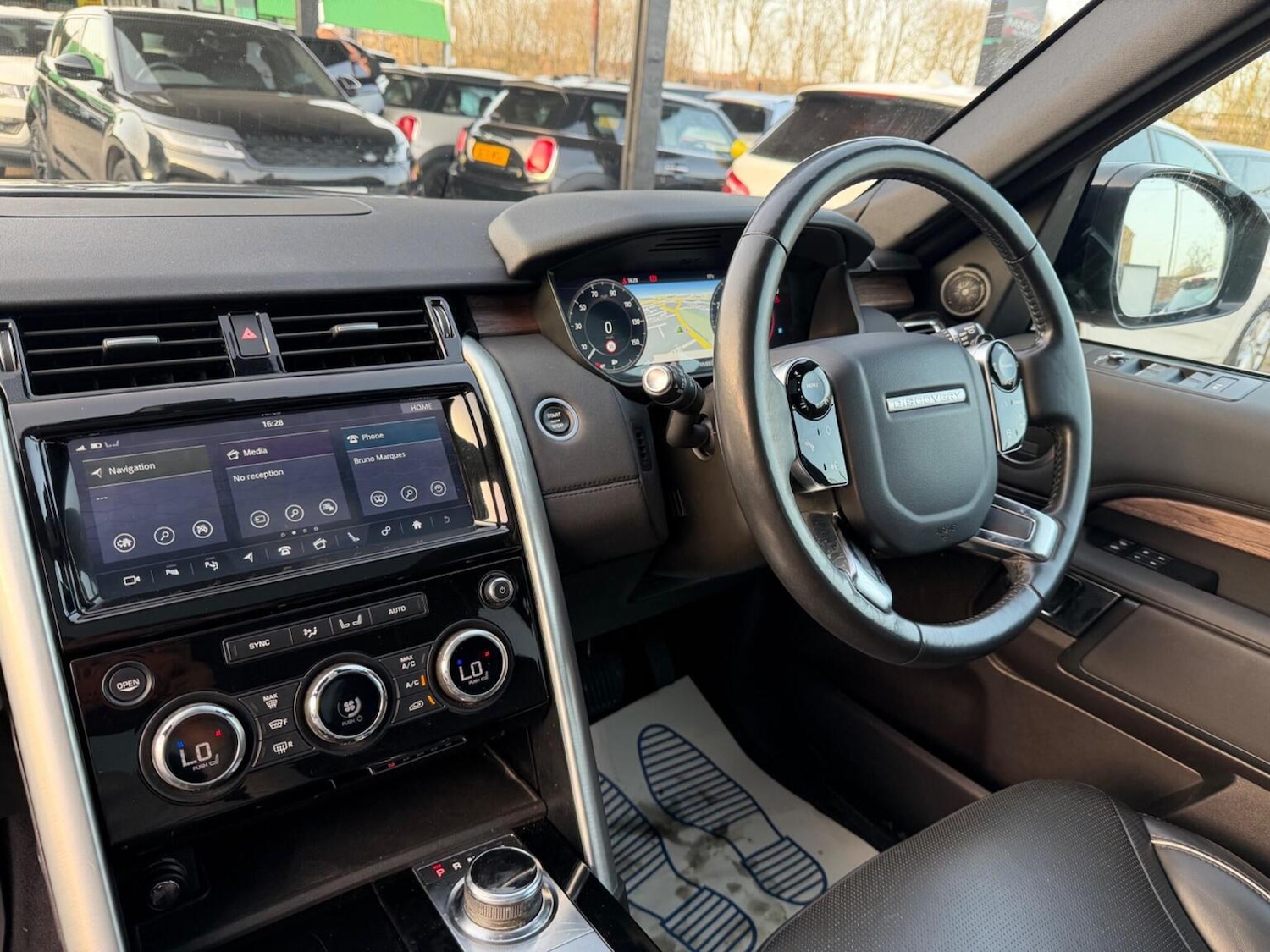 Used Land Rover Discovery 2019 for sale - 77766367: Photo 31