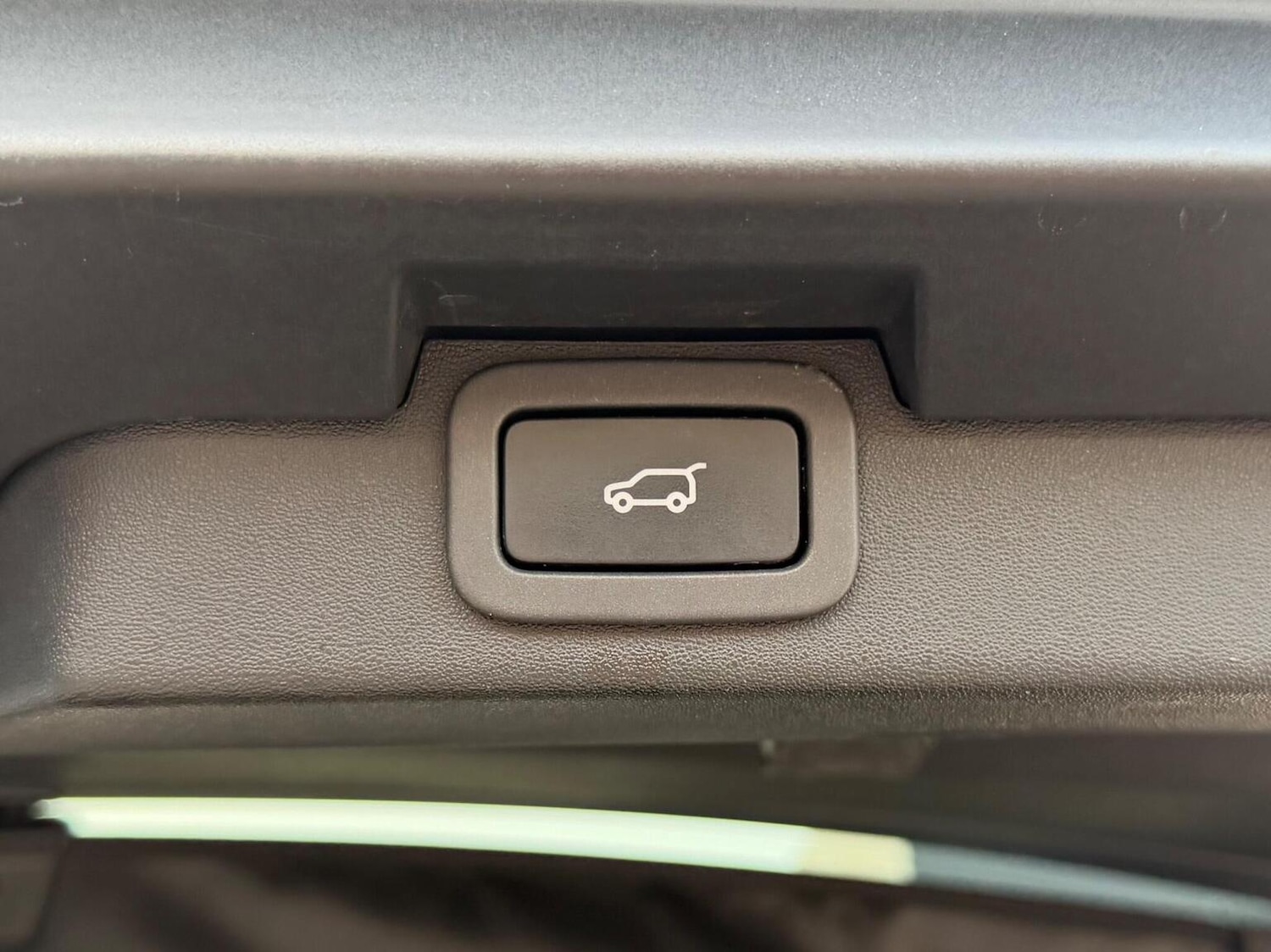 Used Land Rover Discovery 2019 for sale - 77766367: Photo 40