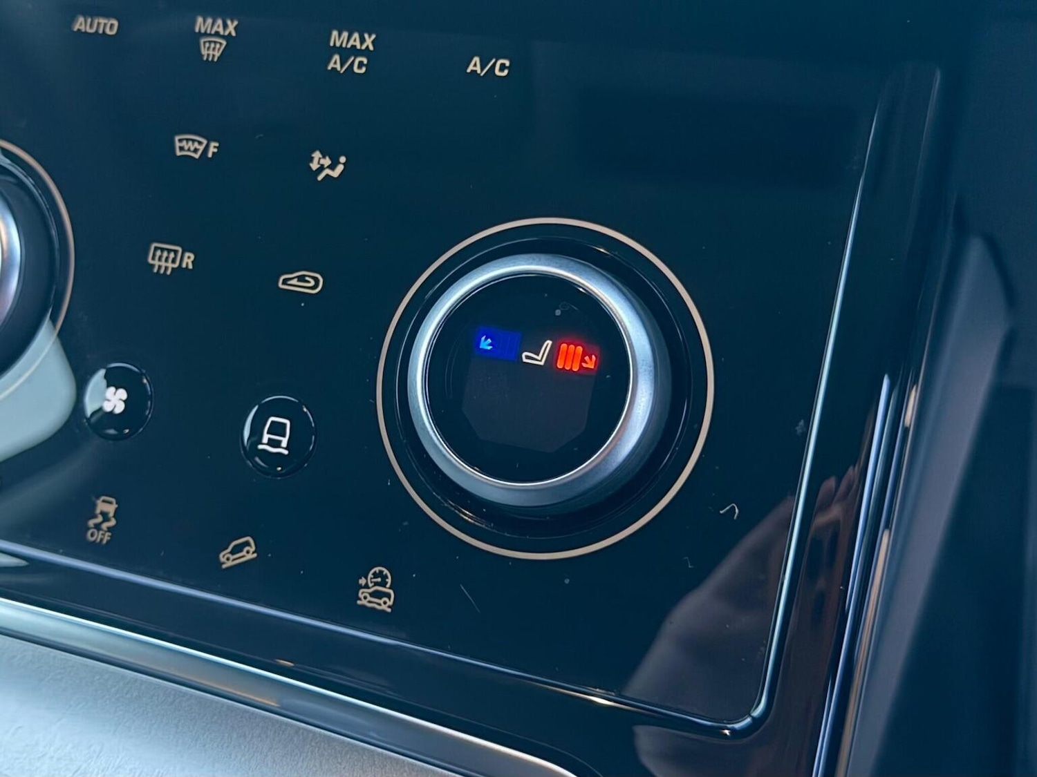 Used Land Rover Range Rover Evoque 2022 for sale - 77385327: Photo 27