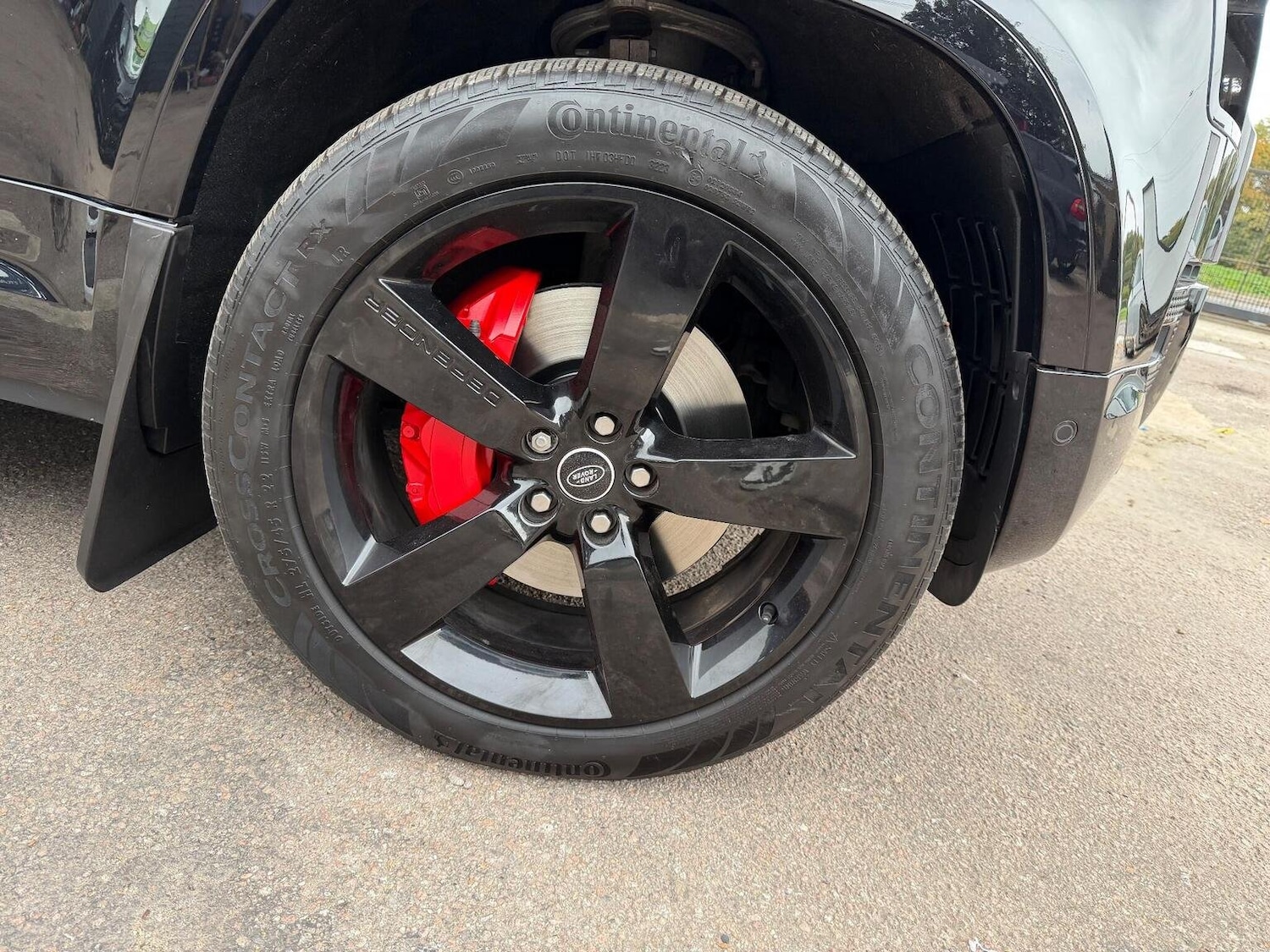 Used Land Rover Defender 2021 for sale - 76670851: Photo 48