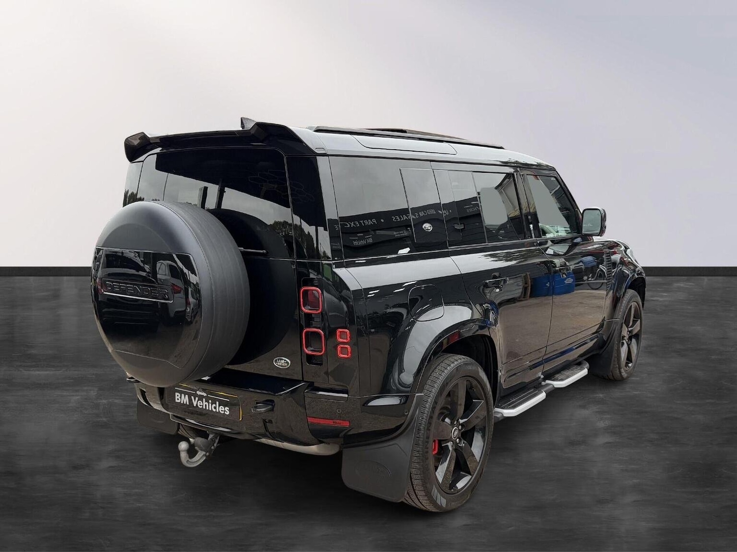 Used Land Rover Defender 2021 for sale - 76670851: Photo 8