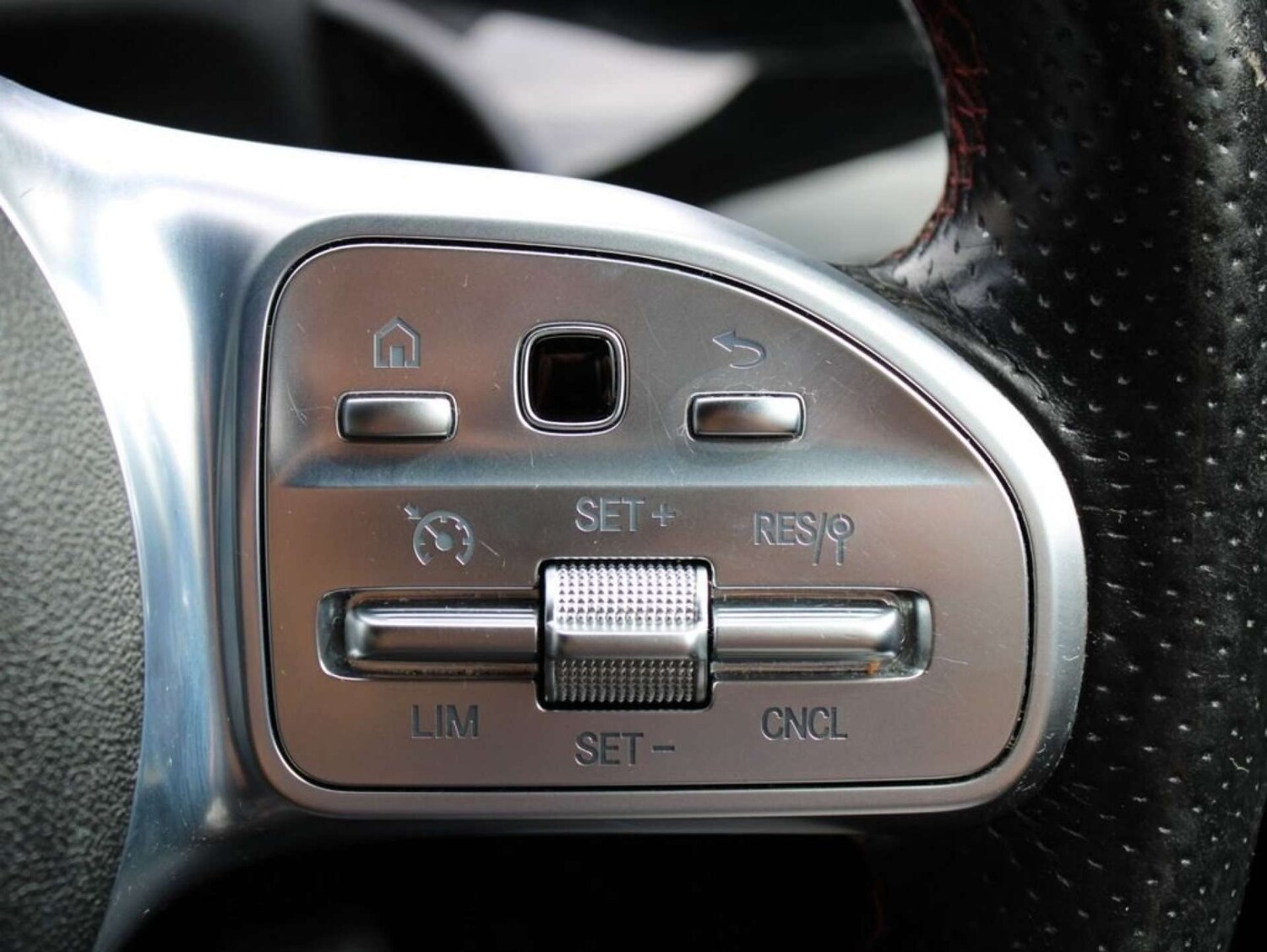 Used Mercedes-Benz A-Class 2020 for sale - 76340227: Photo 12