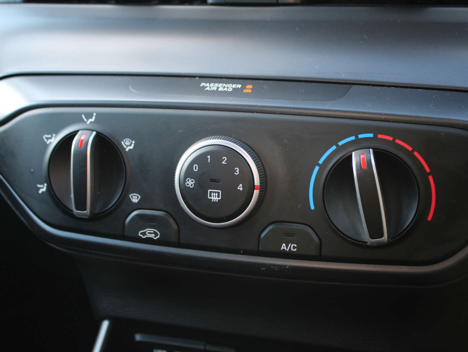 Used Hyundai i20 2022 for sale - 77022274: Photo 13