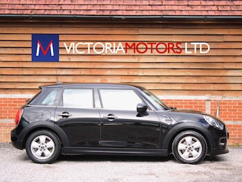 Used MINI Hatch 2020 for sale - 78599997: Photo