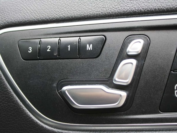 Used Mercedes-Benz GLA 2020 for sale - 76340243: Photo 21