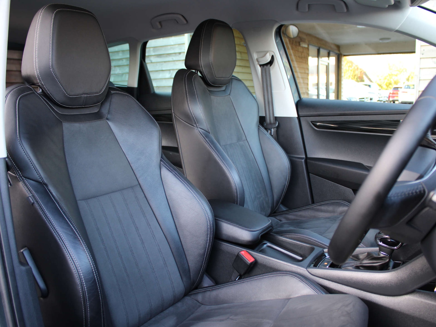 Used Skoda Karoq 2020 for sale - 76397223: Photo 7