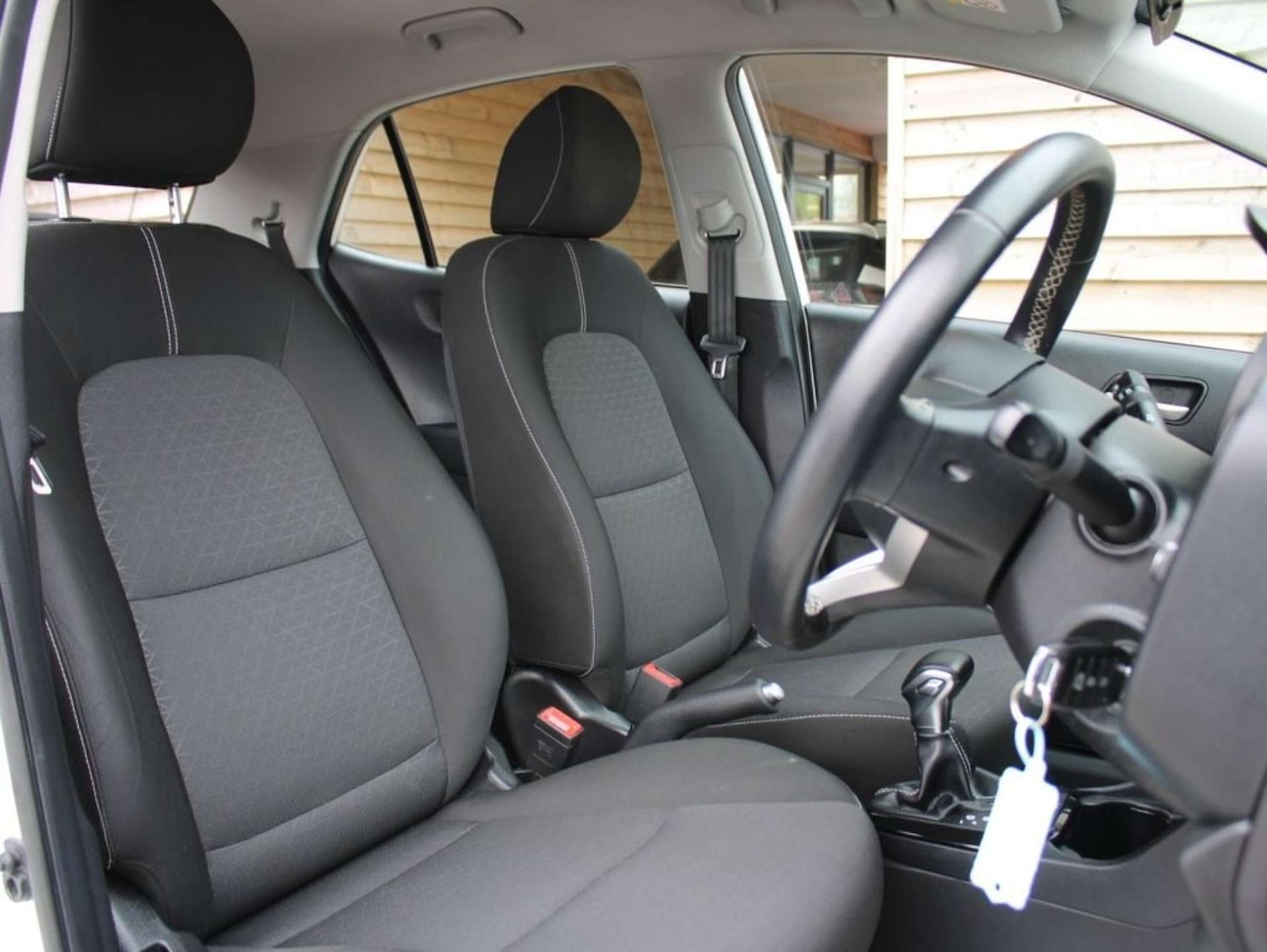 Used Kia Picanto 2021 for sale - 76601180: Photo 7