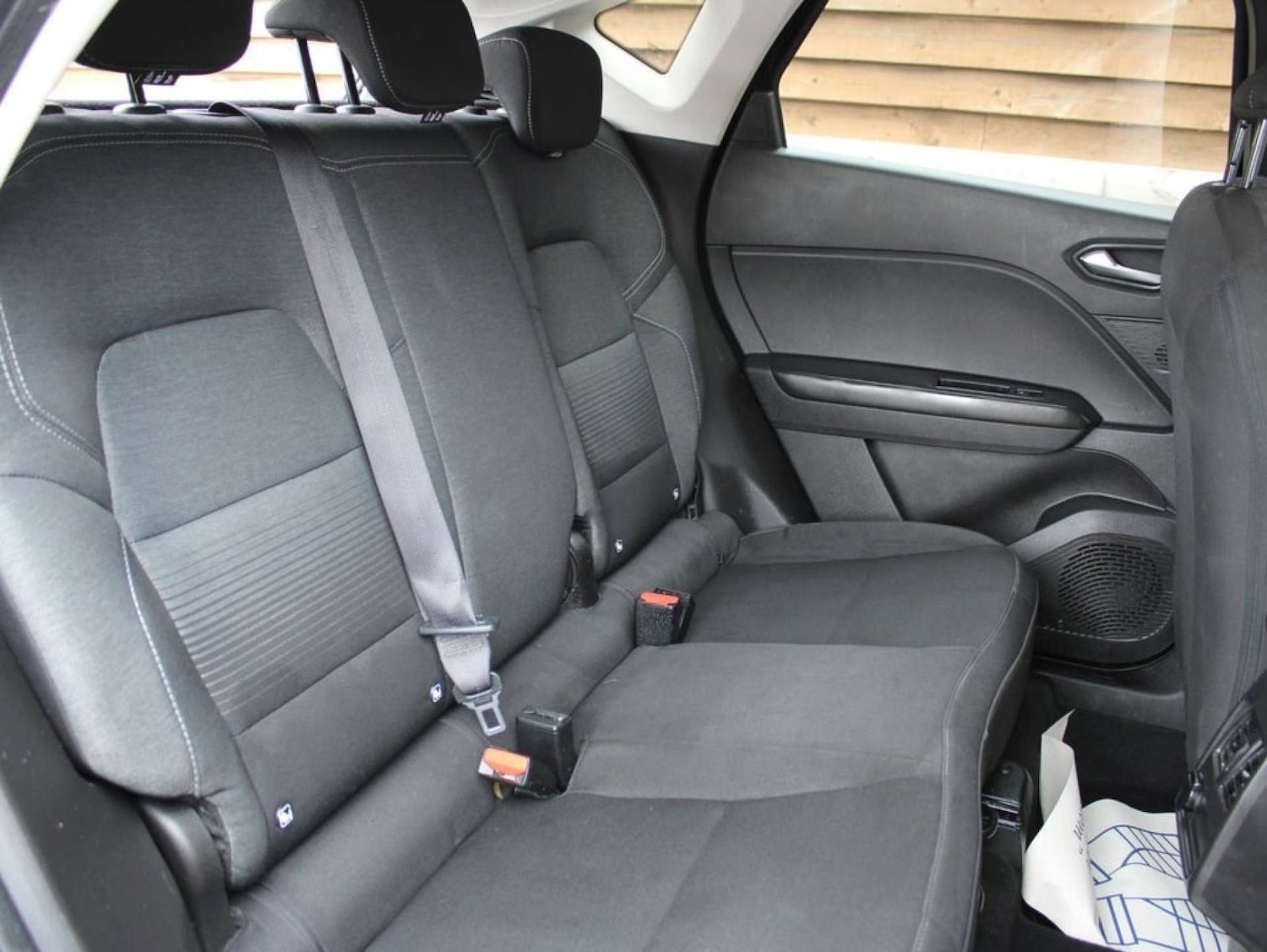 Used Renault Captur 2021 for sale - 76724003: Photo 9