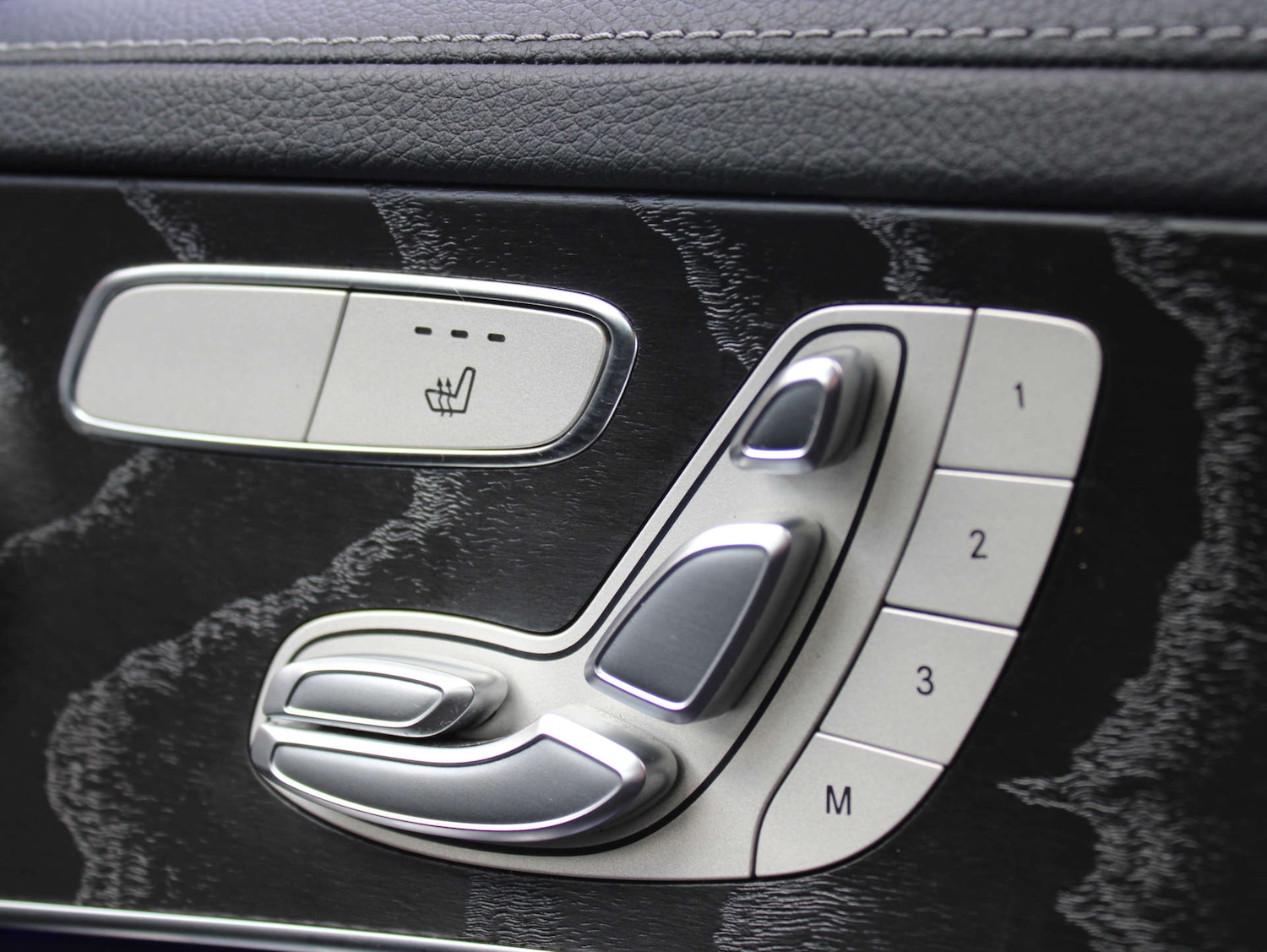 Used Mercedes-Benz C Class 2021 for sale - 76519229: Photo 12