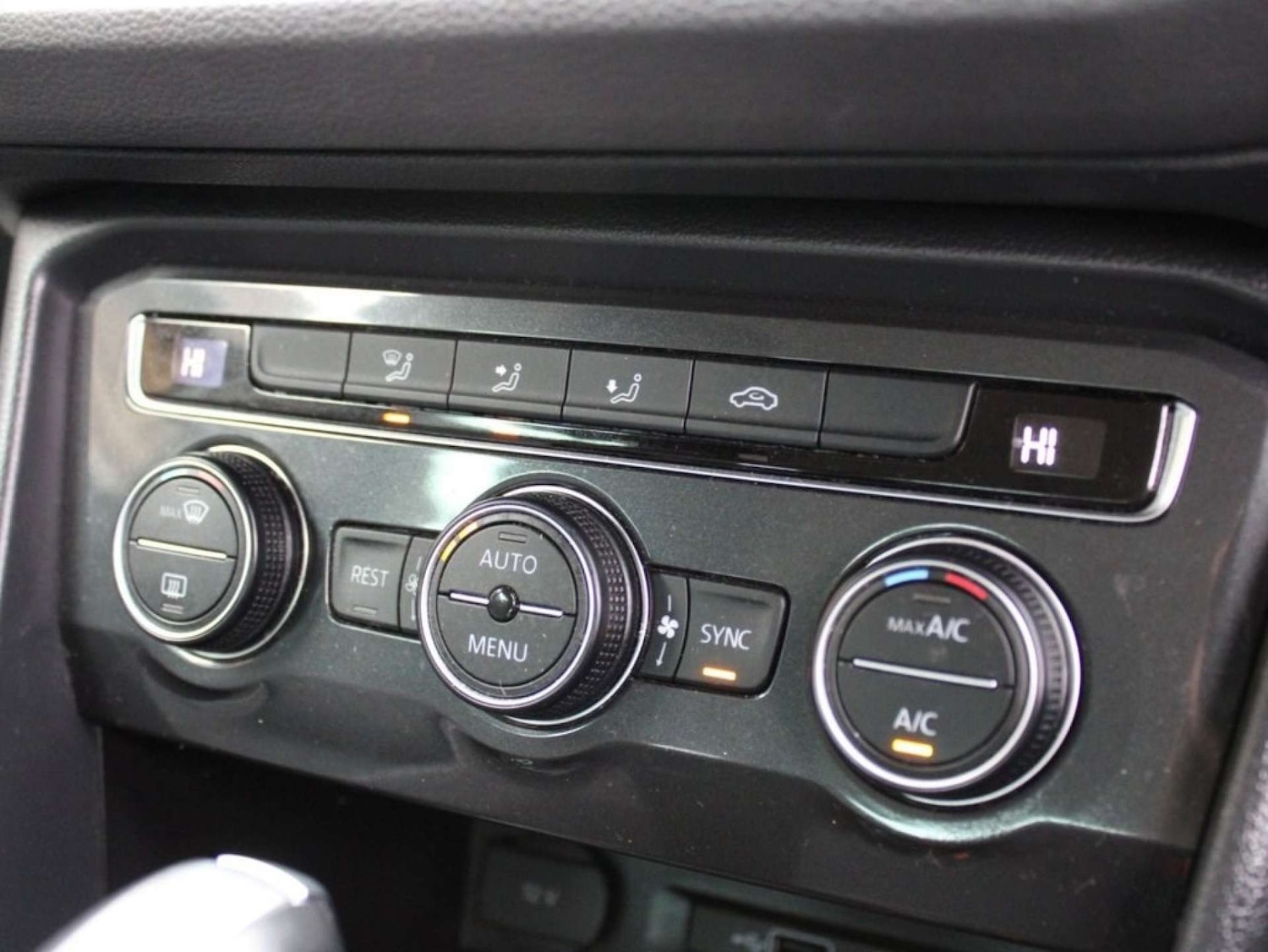 Used Volkswagen Tiguan 2020 for sale - 76340284: Photo 13