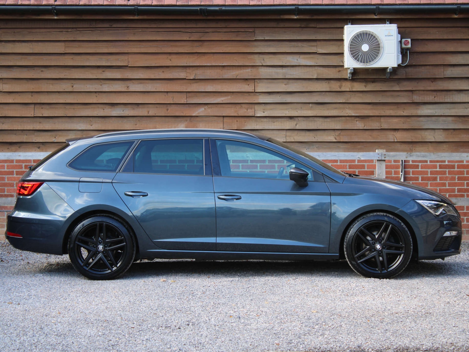 Used SEAT Leon 2020 for sale - 76356019: Photo 4