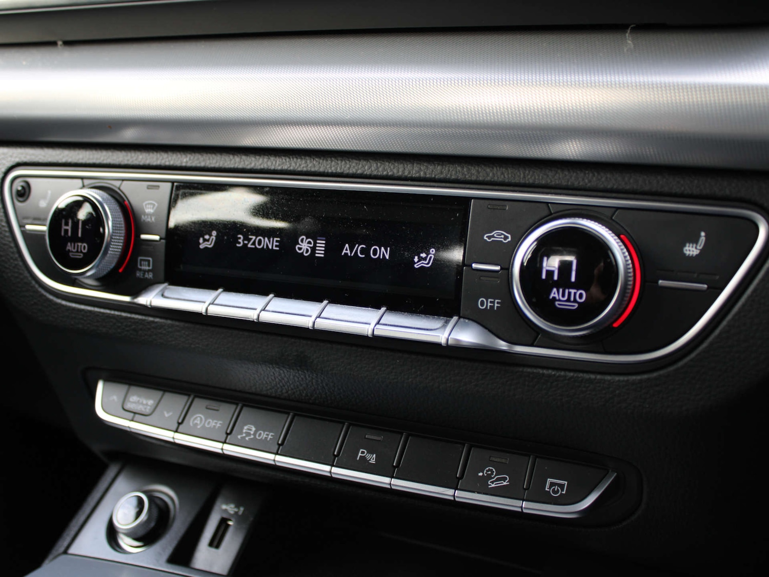 Used Audi Q5 2019 for sale - 76340286: Photo 12
