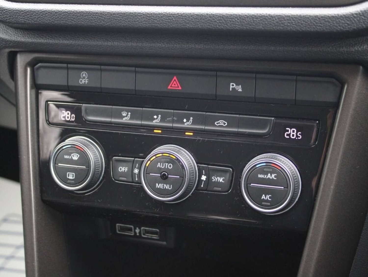 Used Volkswagen T-Roc 2019 for sale - 76601512: Photo 13