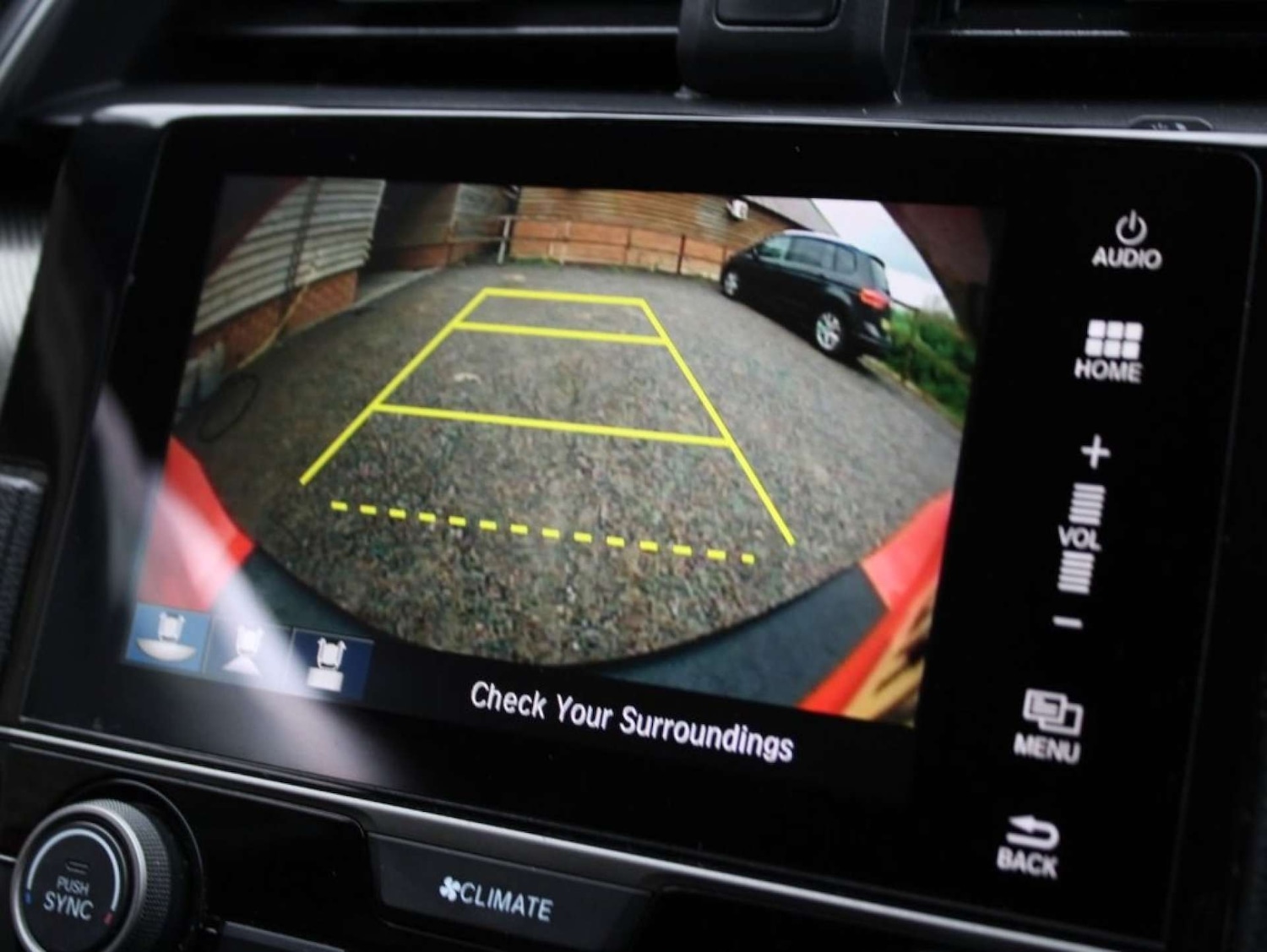 Used Honda Civic 2019 for sale - 76340292: Photo 24