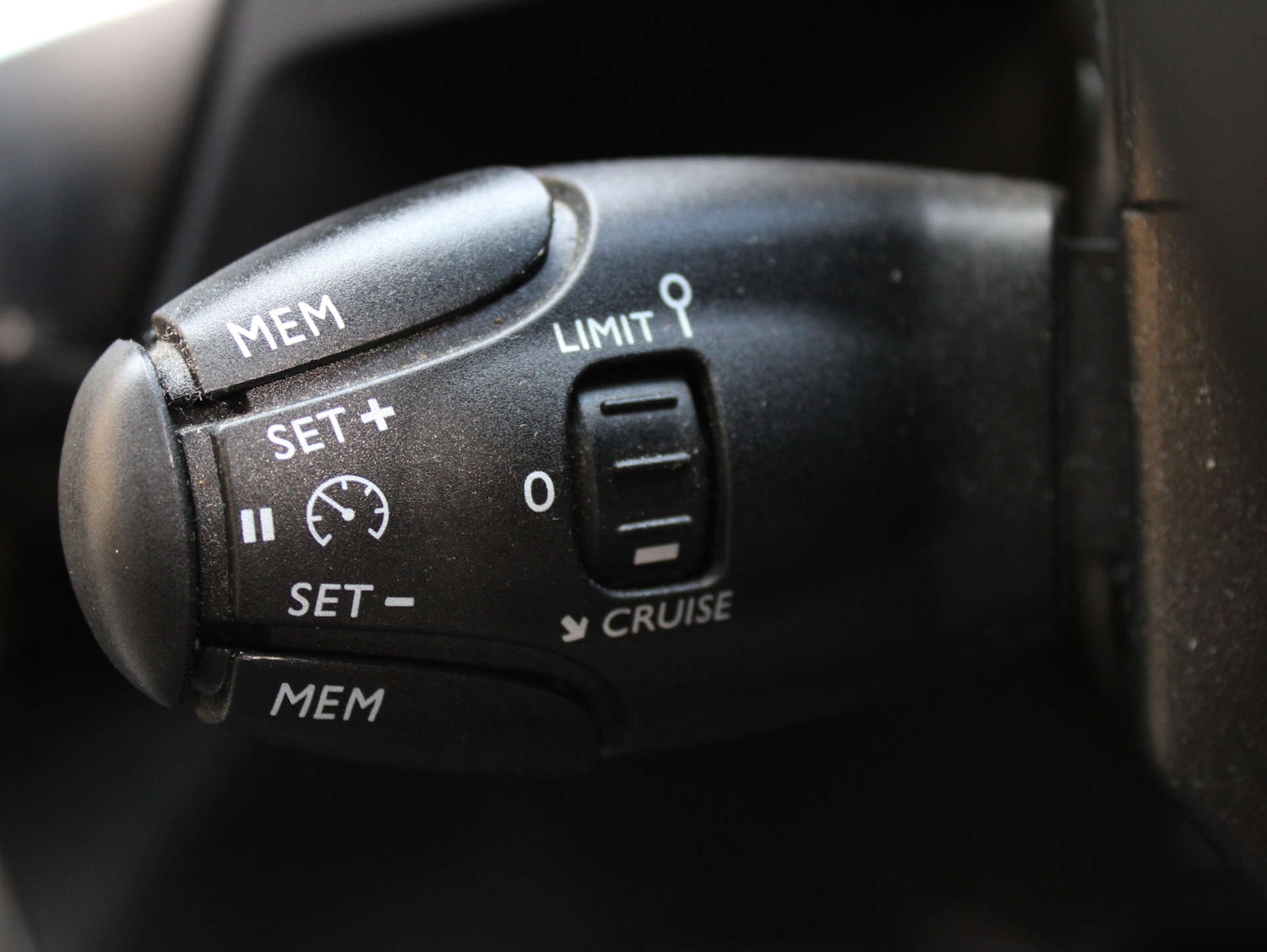 Used Peugeot 3008 2020 for sale - 76356024: Photo 10