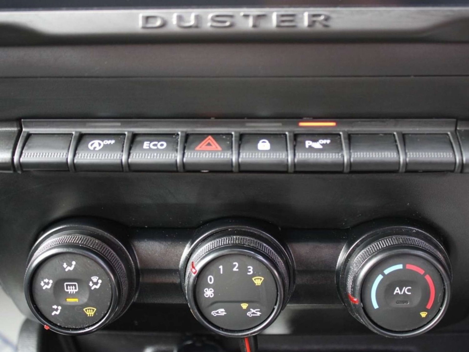 Used Dacia Duster 2022 for sale - 76340277: Photo 12