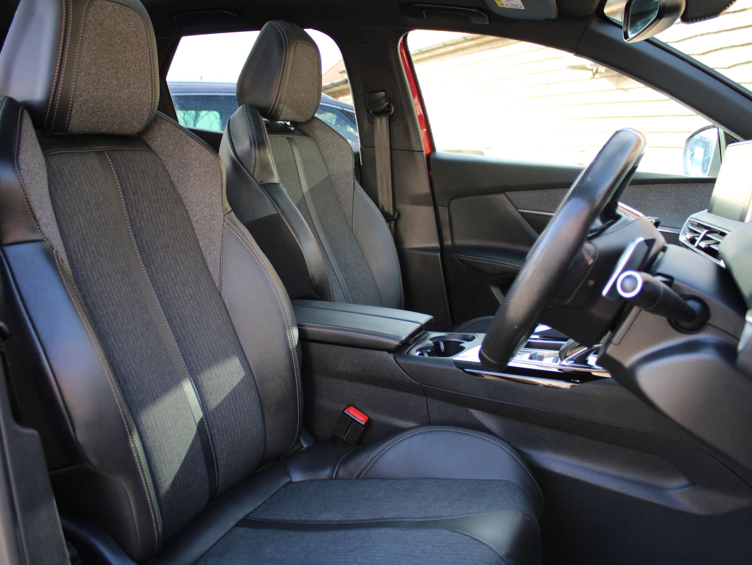 Used Peugeot 3008 2020 for sale - 76340285: Photo 8