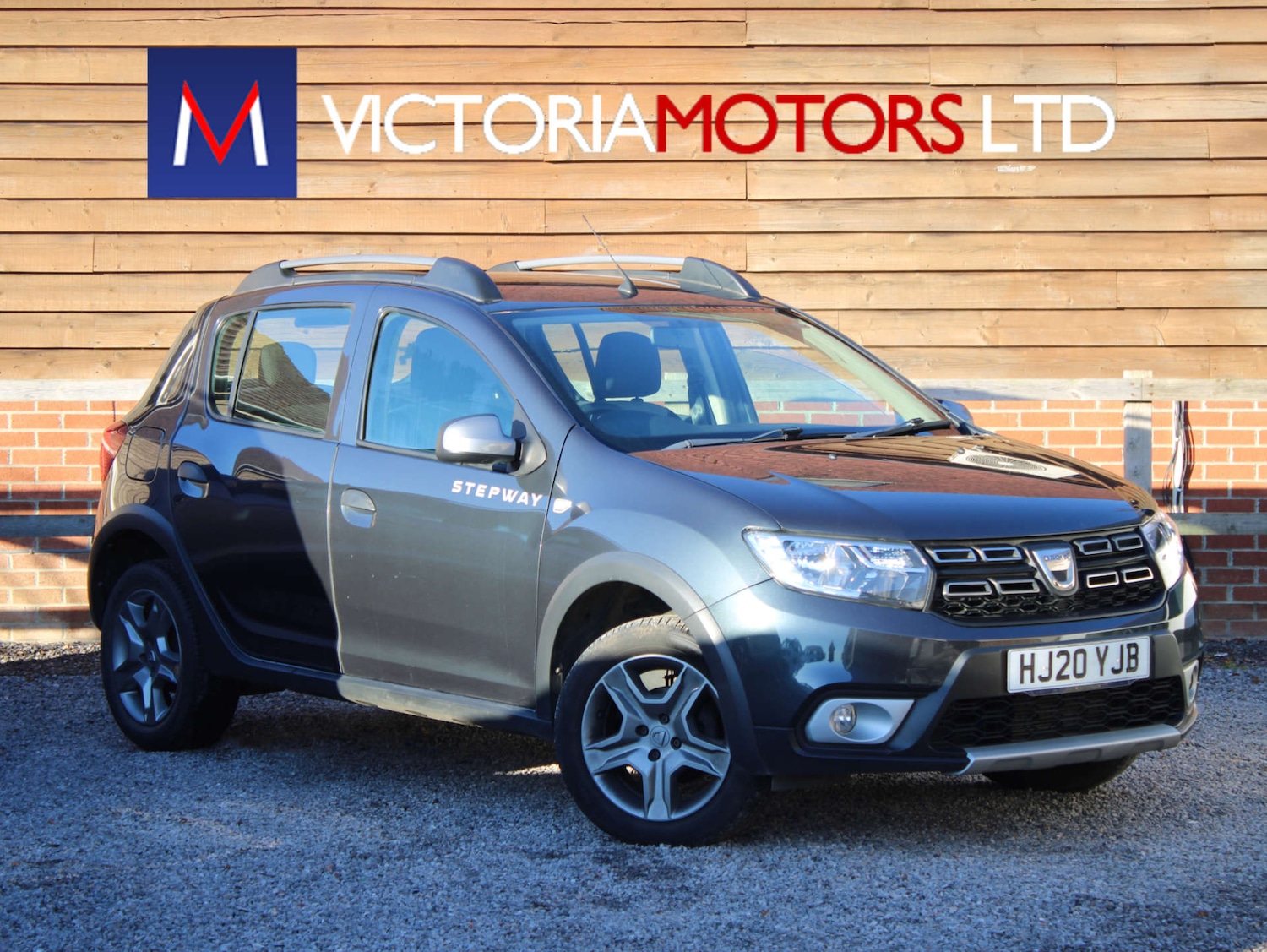 Used Dacia Sandero Stepway 2020 for sale - 76654140: Photo 1