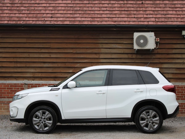 Used Suzuki Vitara 2021 for sale - 76340259: Photo 2