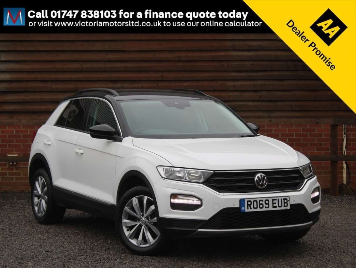 Used Volkswagen T-Roc 2019 for sale - 76340295: Photo 1