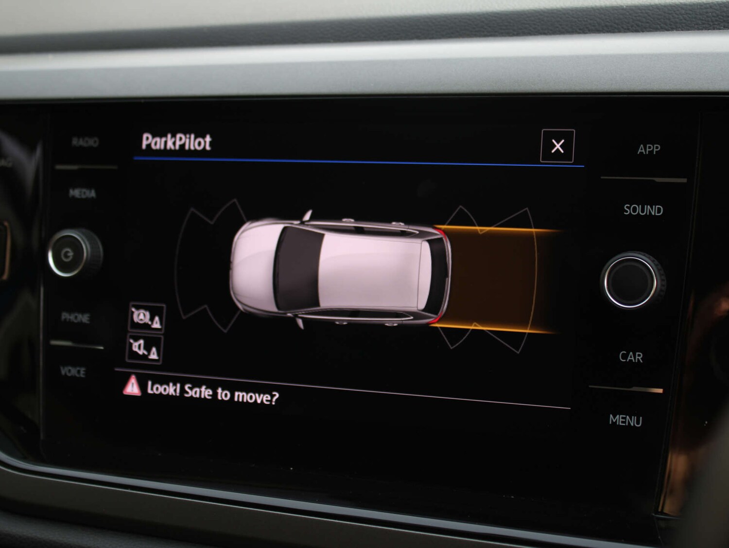 Used Volkswagen Polo 2018 for sale - 77889933: Photo 15