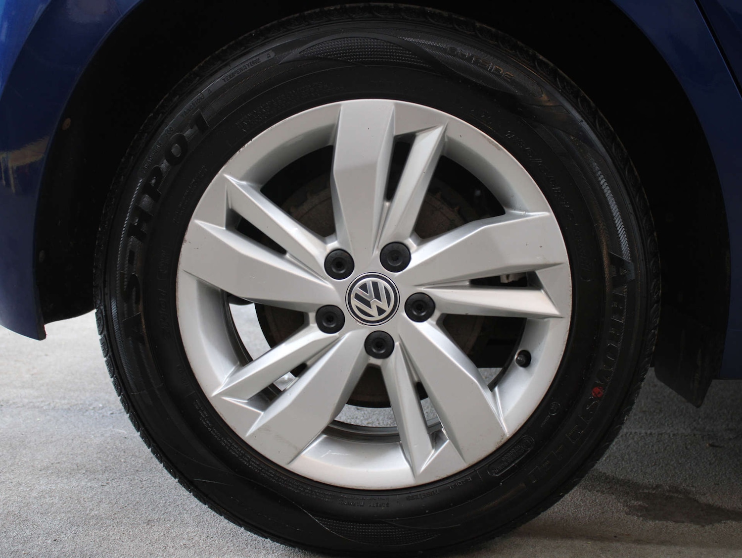 Used Volkswagen Polo 2018 for sale - 77889933: Photo 5