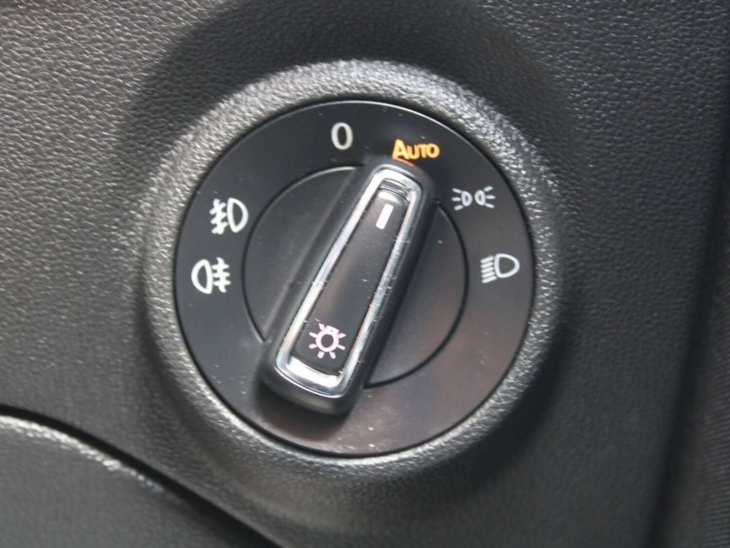 Used SEAT Leon 2019 for sale - 76340234: Photo 12