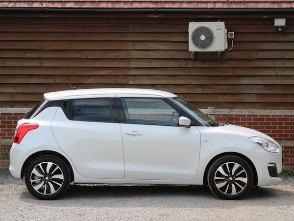 Used Suzuki Swift 2020 for sale - 74501519: Photo 5