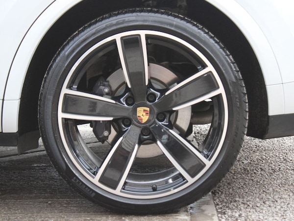 Used Porsche Cayenne 2020 for sale - 74877297: Photo 8