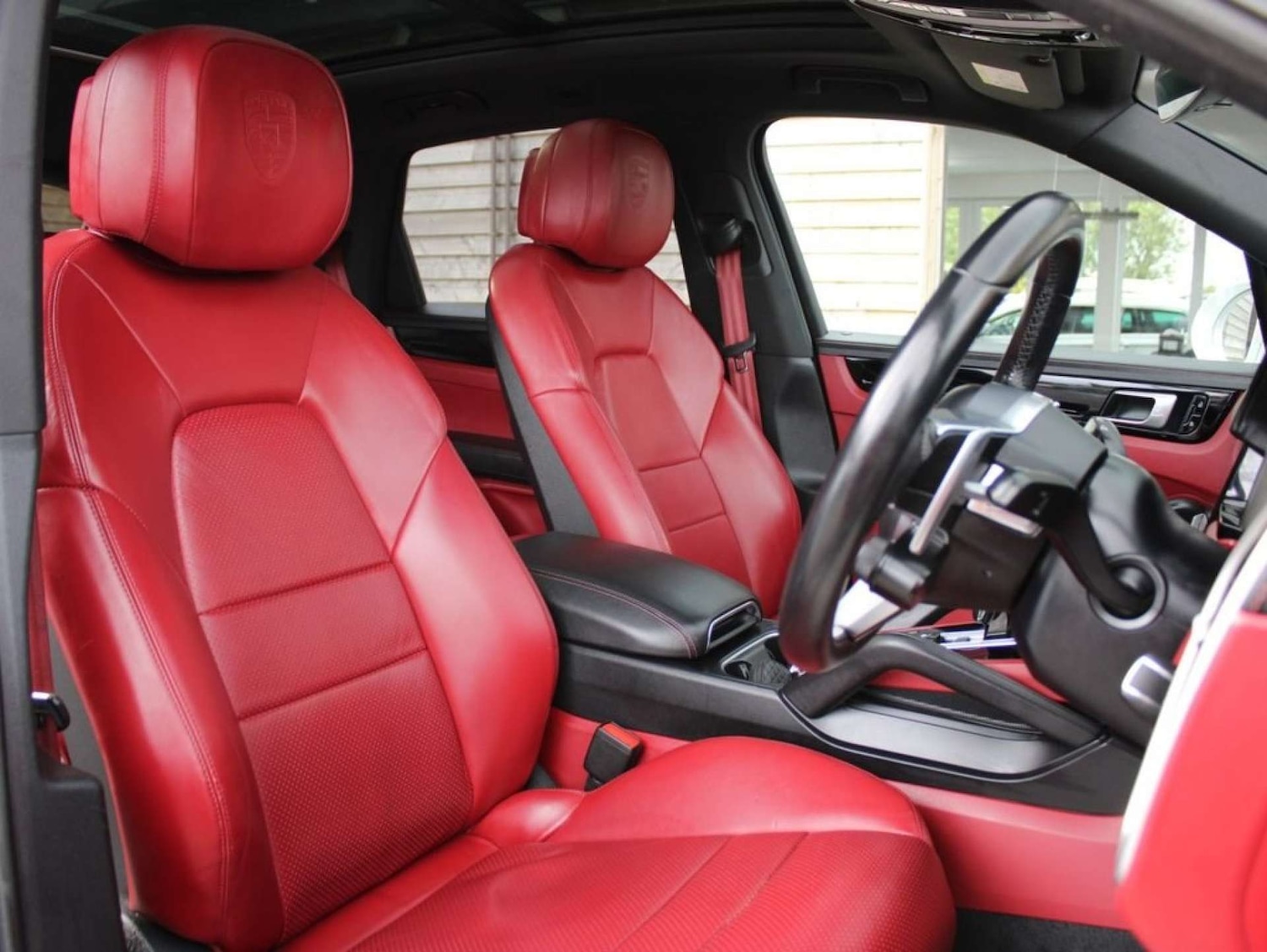 Used Porsche Cayenne 2020 for sale - 76340265: Photo 11