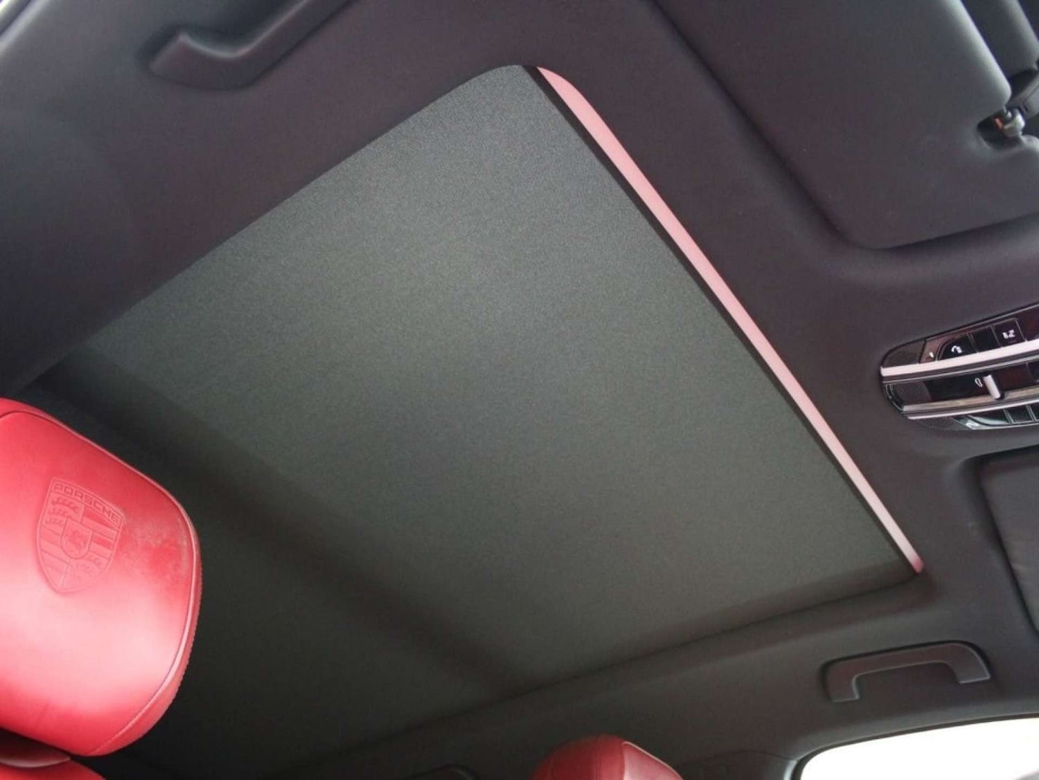 Used Porsche Cayenne 2020 for sale - 76340265: Photo 31