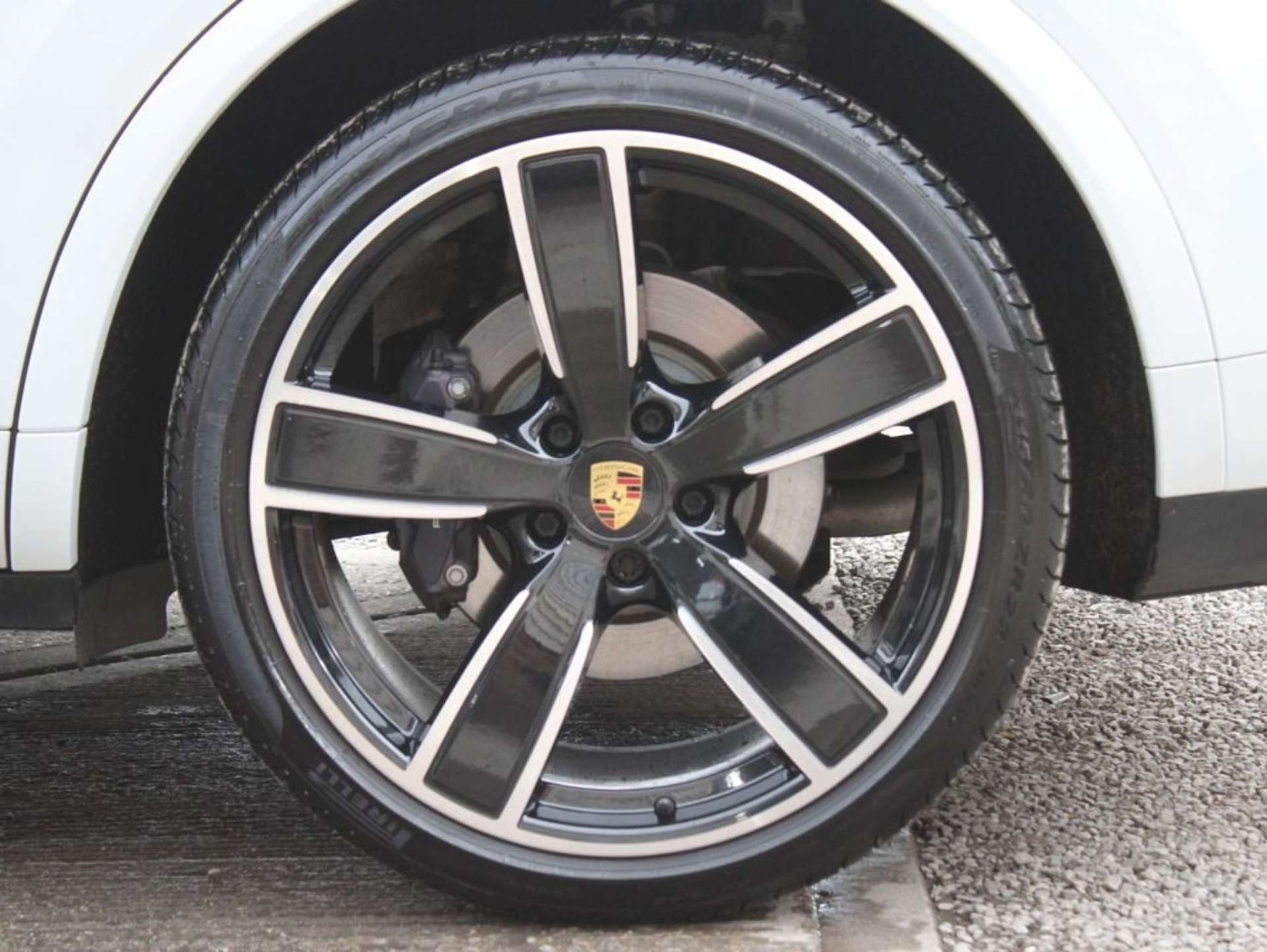 Used Porsche Cayenne 2020 for sale - 76340265: Photo 8