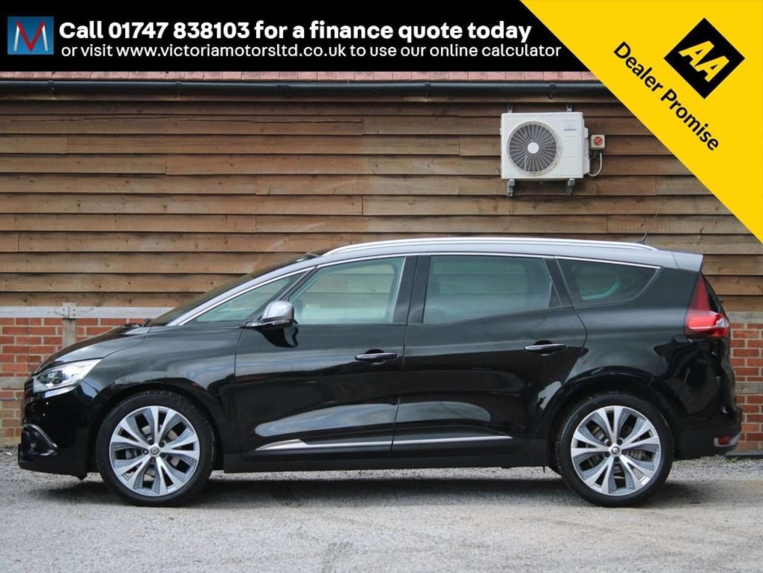 Used Renault Grand Scenic 2019 for sale - 76601787: Photo 2