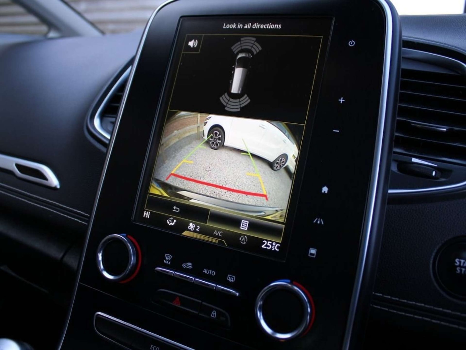 Used Renault Grand Scenic 2019 for sale - 76601787: Photo 20