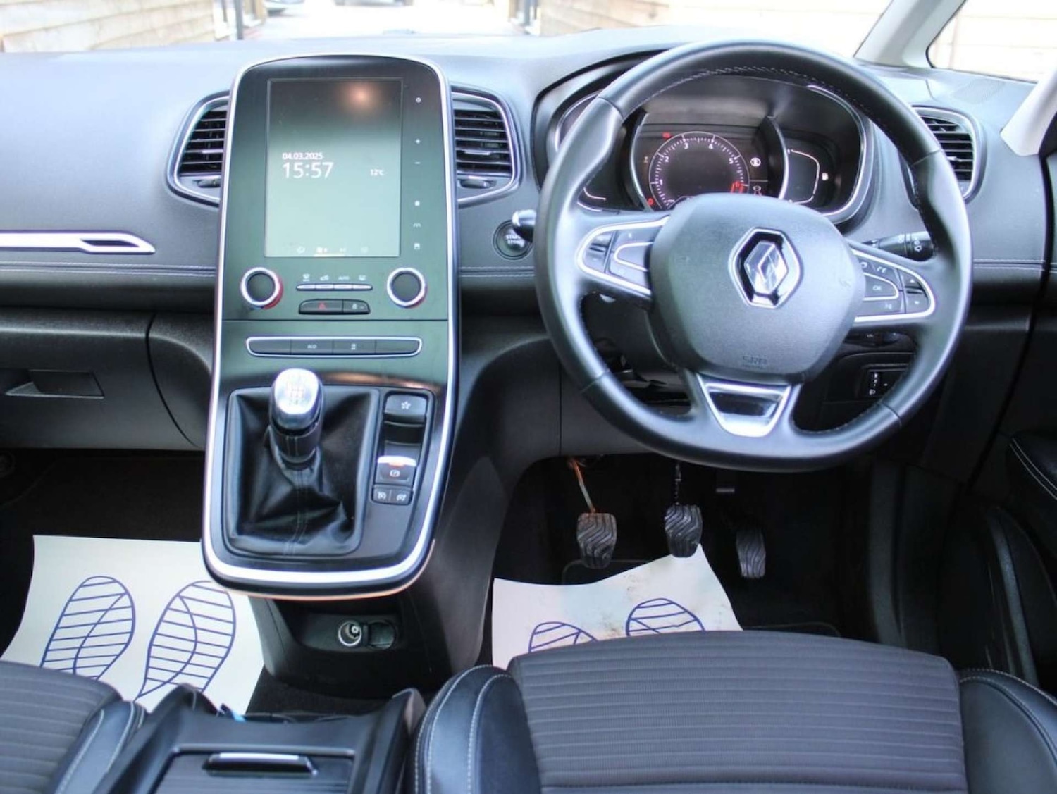 Used Renault Grand Scenic 2019 for sale - 76601787: Photo 7